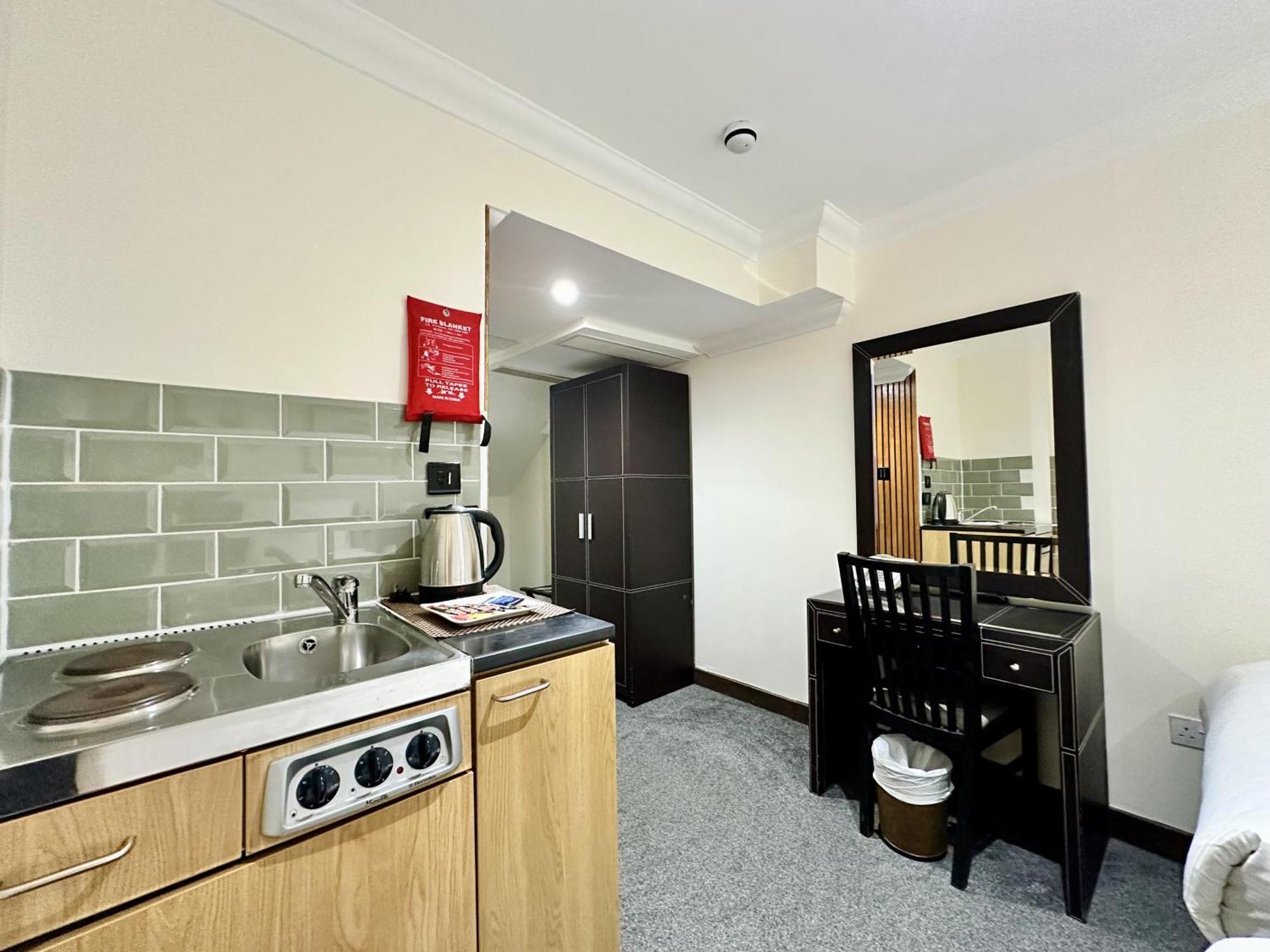 The Royale Chulan Hyde Park Hotel Λονδίνο Εξωτερικό φωτογραφία